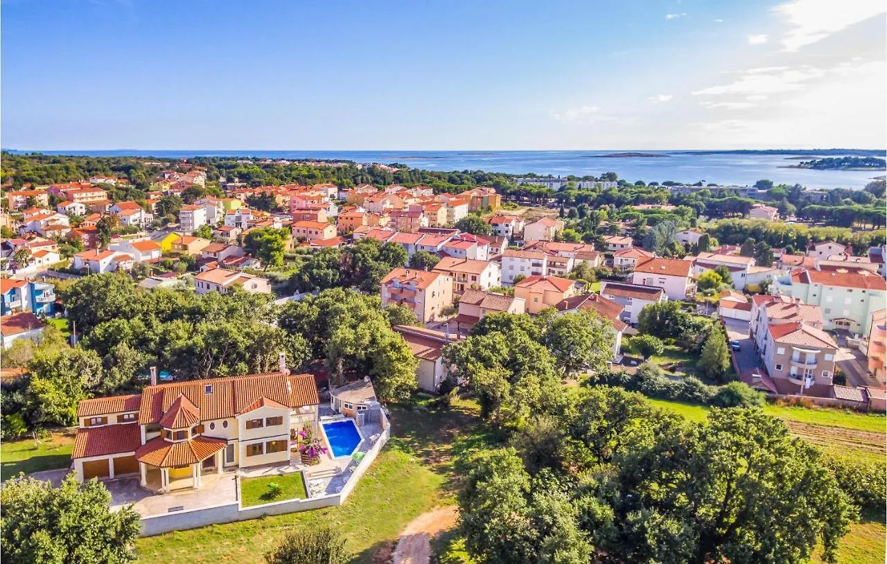 Gorgeous Home In Medulin With Wifi Holiday home